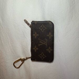 Authentic Louis Vuitton Brown Monogram Key Holder